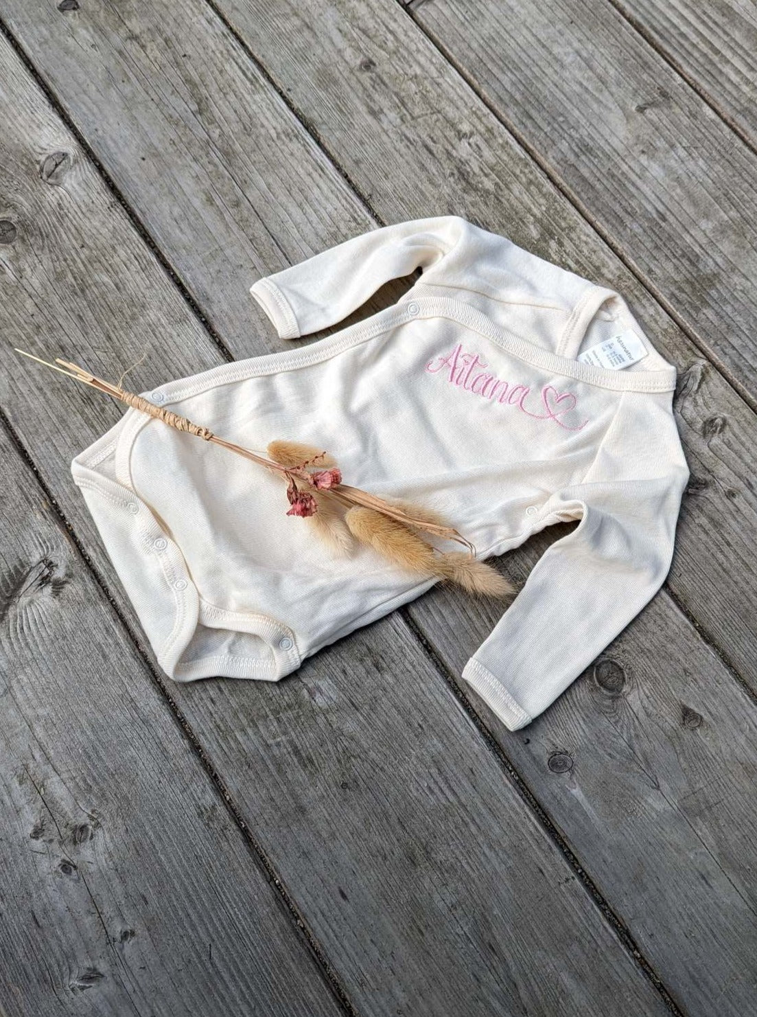 bestickter, personalisierter Baby-Body